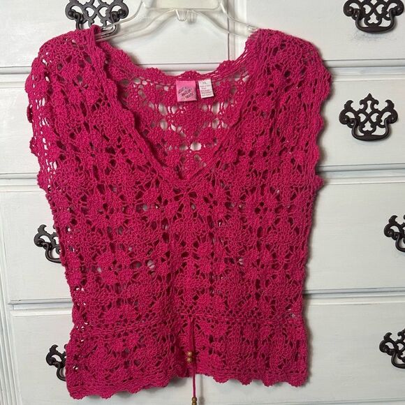 Y2K Crochet Sleeveless Top - Picture 4 of 15